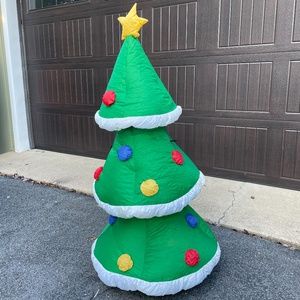 Holiday Living Inflatable Christmas Tree Indoor Outdoor Lighted 4’ ft Yard Decor